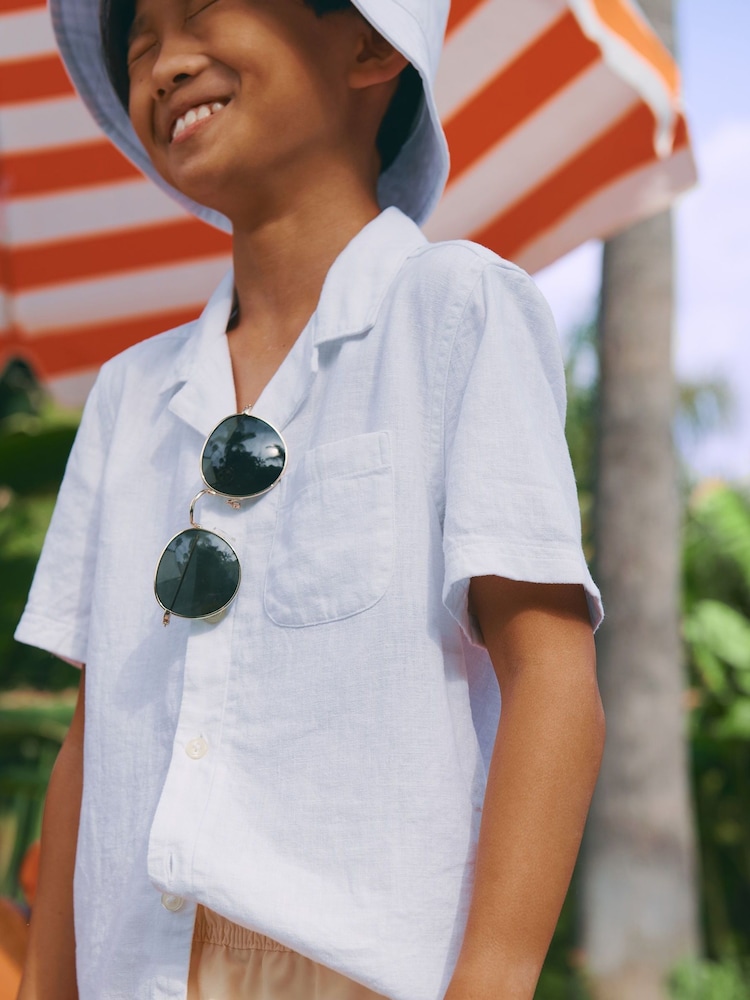 Abercrombie & Fitch Short Sleeve Resort Shirt - Image 2 of 3 Abercrombie & Fitch Short Sleeve Resort Shirt - Image 2 of 3