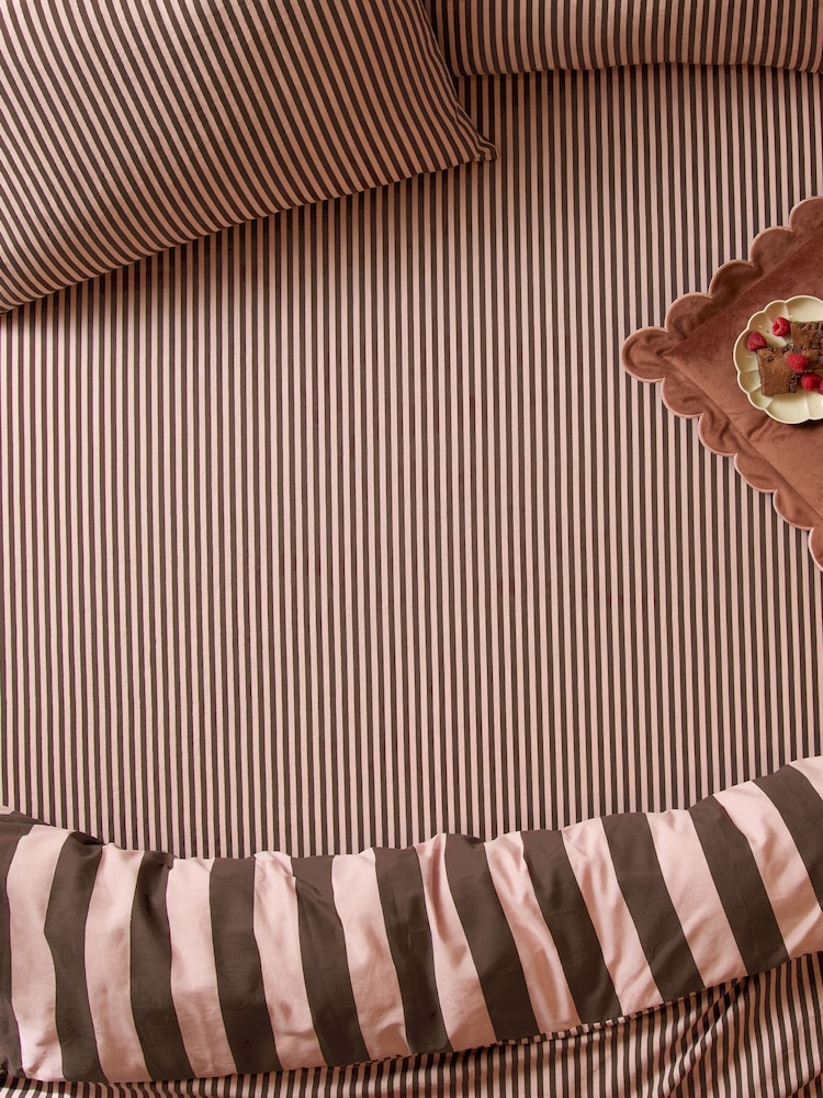Furn Berry Brownie The Ultimate Stripe Reversible Fitted Sheet - Image 1 of 2