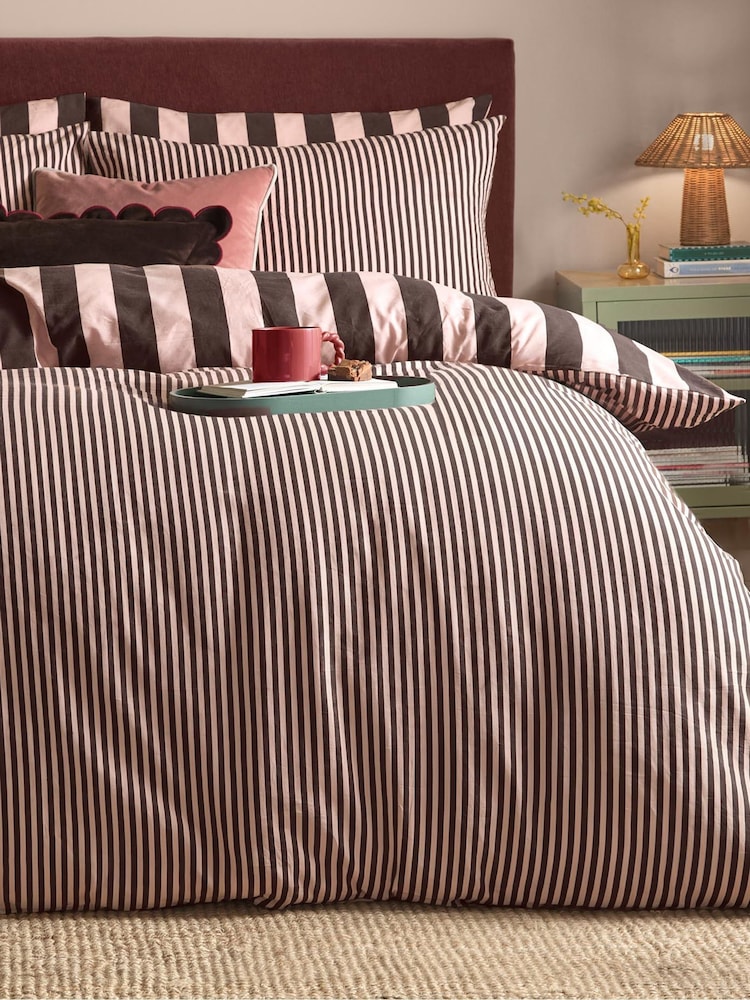 Furn Berry Brownie The Ultimate Stripe Reversible Duvet Cover Set - Image 4 of 4