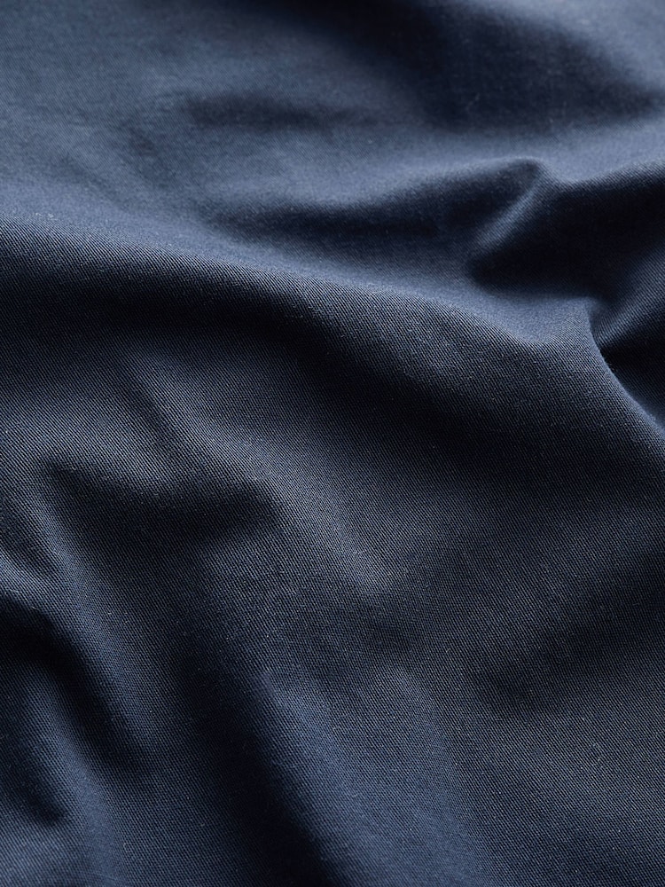 Marineblau/blau - Elegante Hose mit Knopf am Saum - Bild 7 von 7 Marineblau/blau - Elegante Hose mit Knopf am Saum - Bild 7 von 7