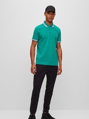 لون أخضر مع حافة ياقة باللون الأخضر - BOSS Pallas 100% Cotton Polo Shirt - صورة 3 من 5
