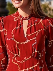 Sosandar Red Chain Print Keyhole Detail Midi Dress - Image 5 of 5