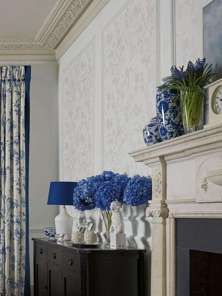 Laura Ashley White Oriental Garden Pearlescent A4 Wallpaper Sample - Image 1 of 2