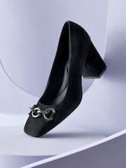 črna - Salonarji s kovinskim robom in oglatim sprednjim delom Forever Comfort® With Motionflex - Slika 2 iz 6