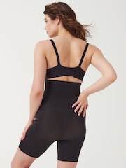 SPANXsculpt™ On Core High-Waisted Mid-Thigh Shorts - Image 2 of 4