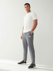 Серый - брюки Under Armour Challenger - Изображение 2 из 5
