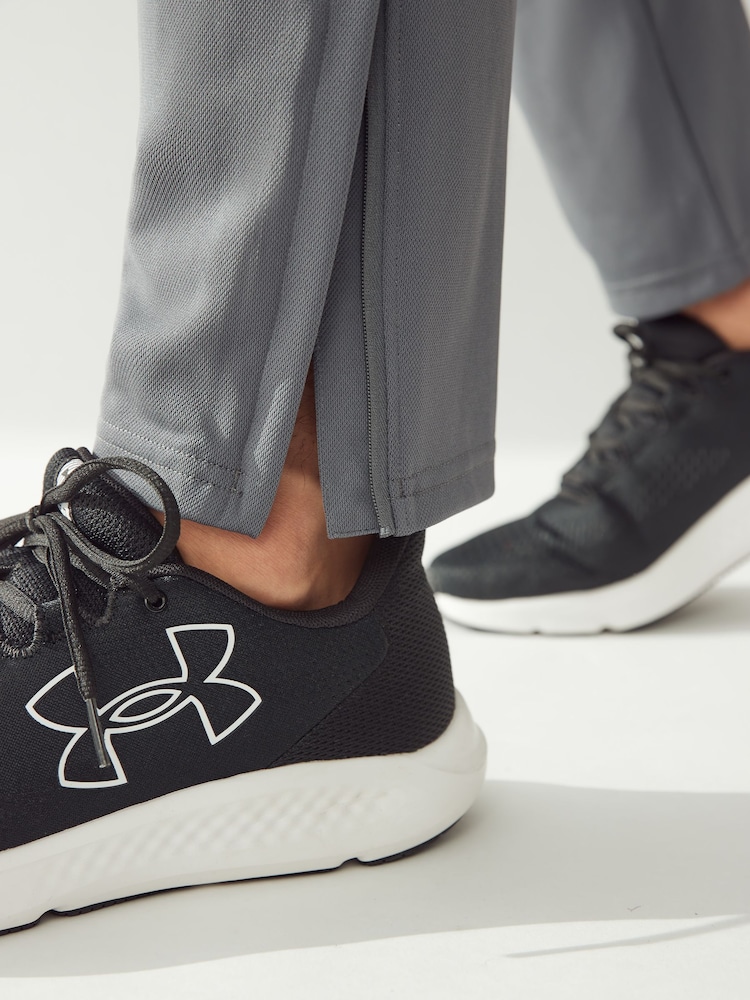 Серый - брюки Under Armour Challenger - Изображение 5 из 5