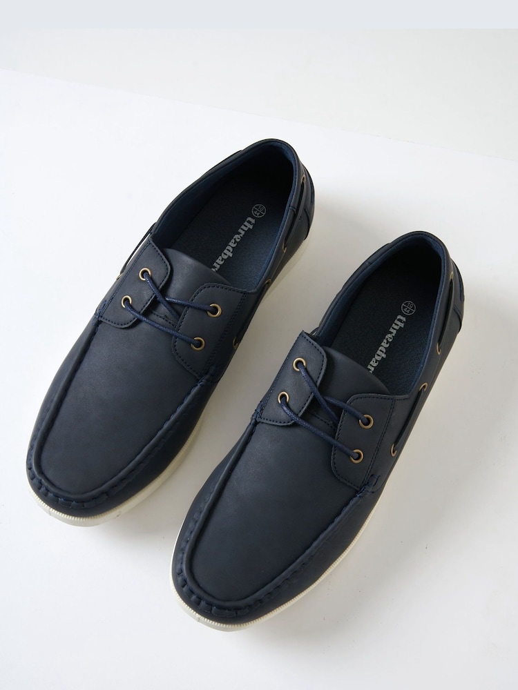 Threadbare Faux suède Chaussures bateau - Image 2 sur 4