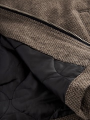 Stone Natural Twin Pocket Quilted Shacket With Zip - Image 12 of 18