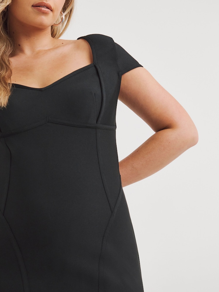Simply Be Black Contouring Seam Bandage Midi Dress - Image 4 of 4 Simply Be Black Contouring Seam Bandage Midi Dress - Image 4 of 4