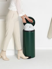 Brabantia Pine Green NewIcon 30L Pedal Bin - Image 6 of 6