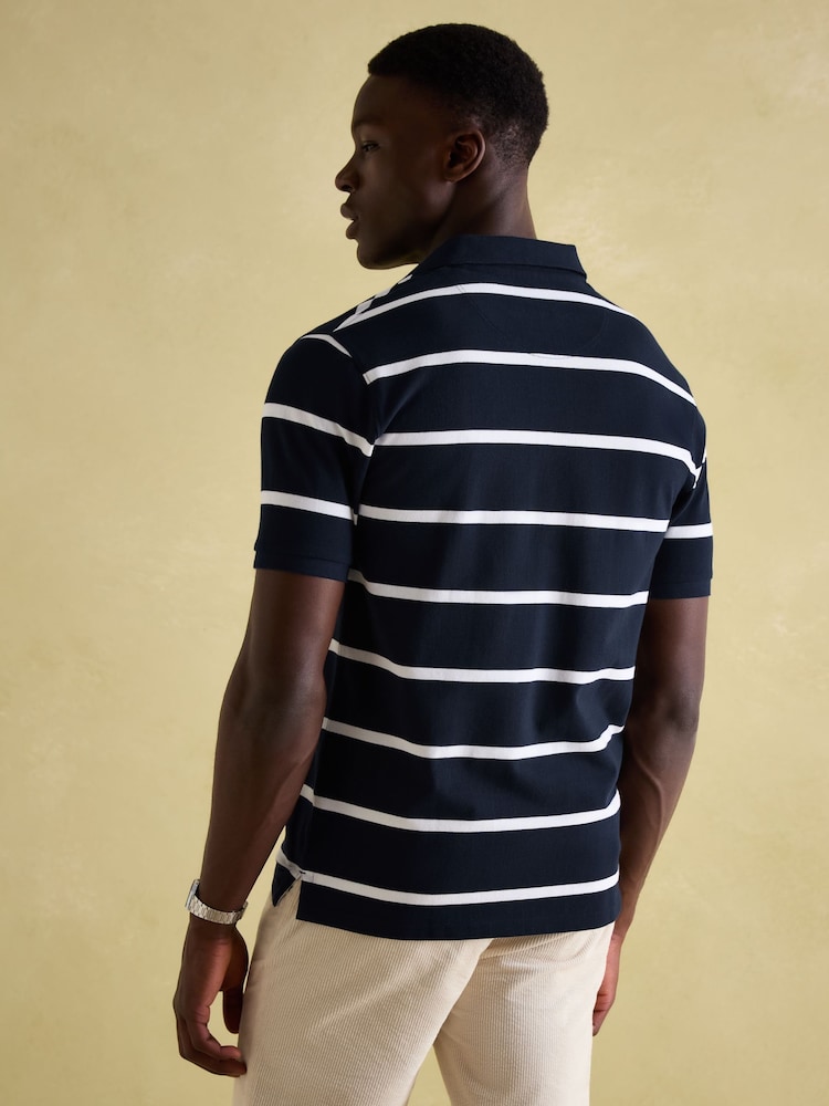 Marineblau und Weiß - Joules Woody Polo-Shirt aus Baumwoll-Piqué - Bild 2 von 6 Marineblau und Weiß - Joules Woody Polo-Shirt aus Baumwoll-Piqué - Bild 2 von 6