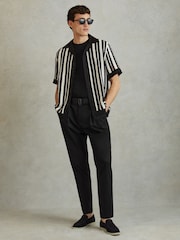 Reiss Black Capri Cotton Crew Neck T-Shirt - Image 3 of 4