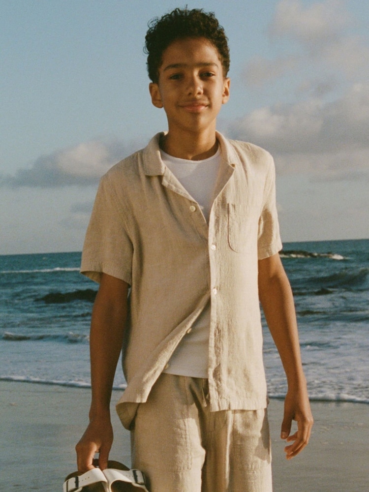Abercrombie & Fitch Short Sleeve Resort Shirt - Image 1 of 1 Abercrombie & Fitch Short Sleeve Resort Shirt - Image 1 of 1