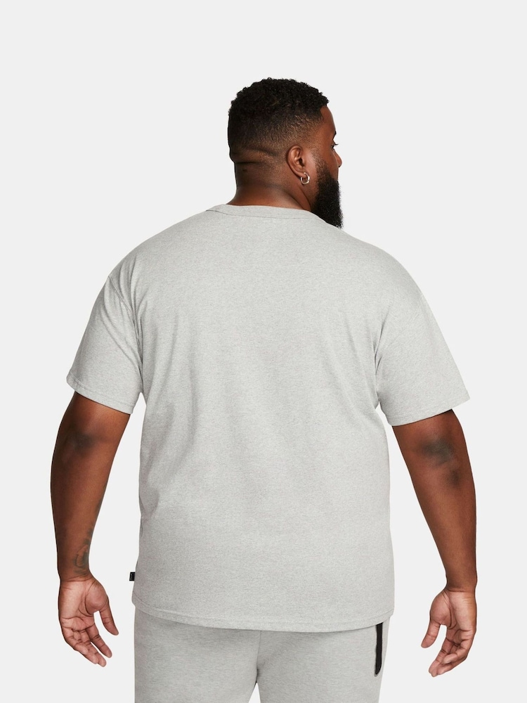 Nike Grey Sportswear Premium Essentials T-Shirt - Image 2 of 5