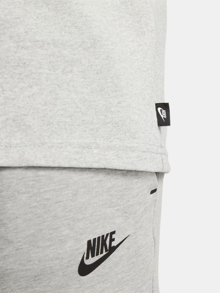 Nike Grey Sportswear Premium Essentials T-Shirt - Image 5 of 5