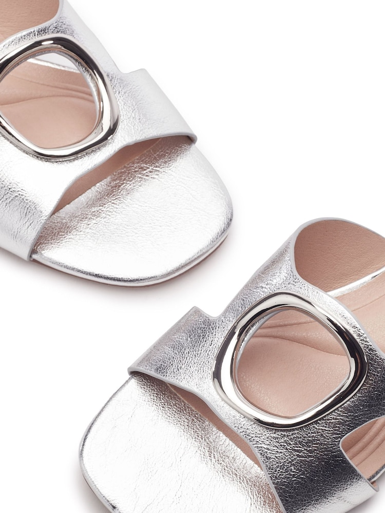 Moda in Pelle Silver Liarra Cut-Out Detail Block Heel Sandals - Image 4 of 4