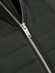 Reiss Forest Green Flintoff 3-9 yrs Funnel Neck Quilted Hybrid Jacket - Image 6 of 6