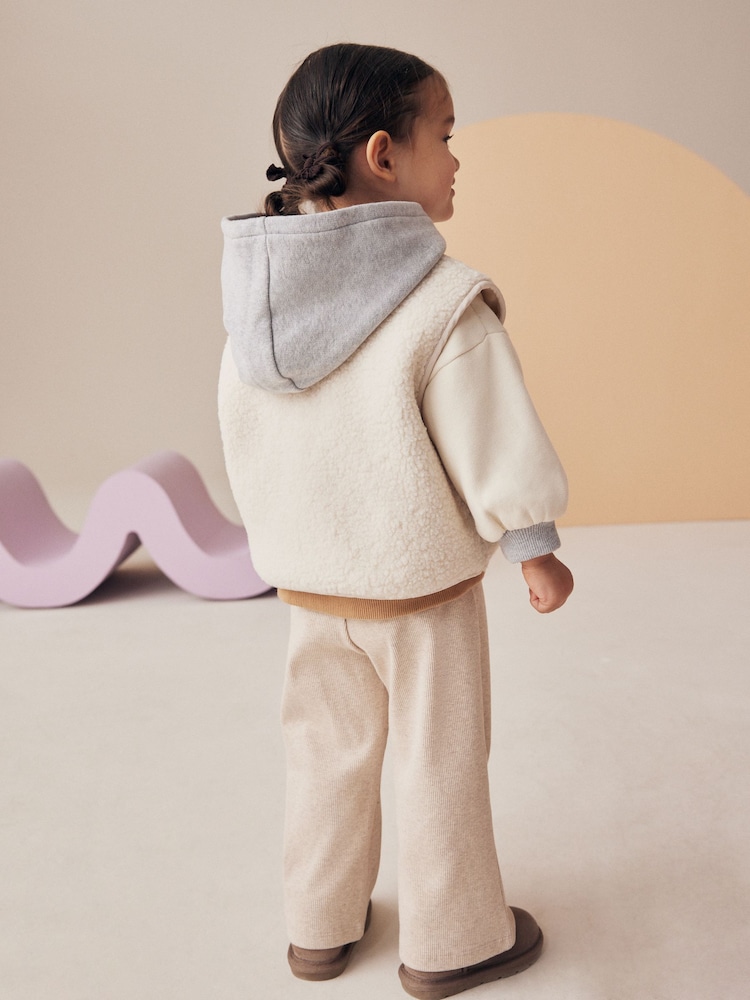 Cream Borg Gilet (3mths-7yrs) - Image 3 of 8