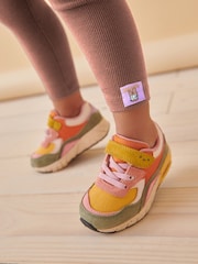 Yellow Daisy Duck Sweatshirt & Leggings Set (3mths-7yrs) - Image 6 of 6