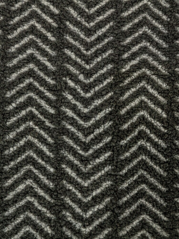 Danish Designs Charcoal Fleece Arrows Deep Duvet Dog Bed - Image 6 of 6 Danish Designs Charcoal Fleece Arrows Deep Duvet Dog Bed - Image 6 of 6
