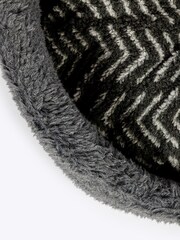 Danish Designs Charcoal Fleece Arrows Slumber Dog Bed - Image 6 of 6