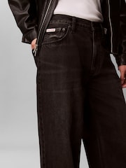 جينز فضفاض من Calvin Klein - صورة 4 من 6