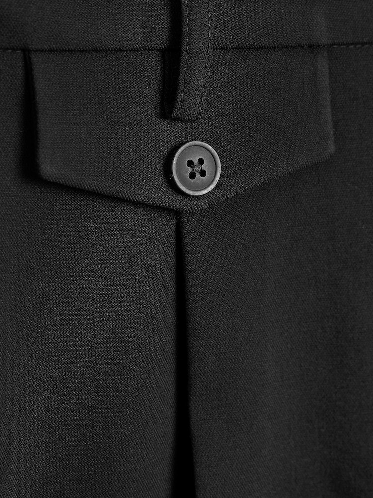 Schwarz - Schmal zulaufende Hose für ältere Kinder (9-17 J.) - Bild 6 von 6 Schwarz - Schmal zulaufende Hose für ältere Kinder (9-17 J.) - Bild 6 von 6