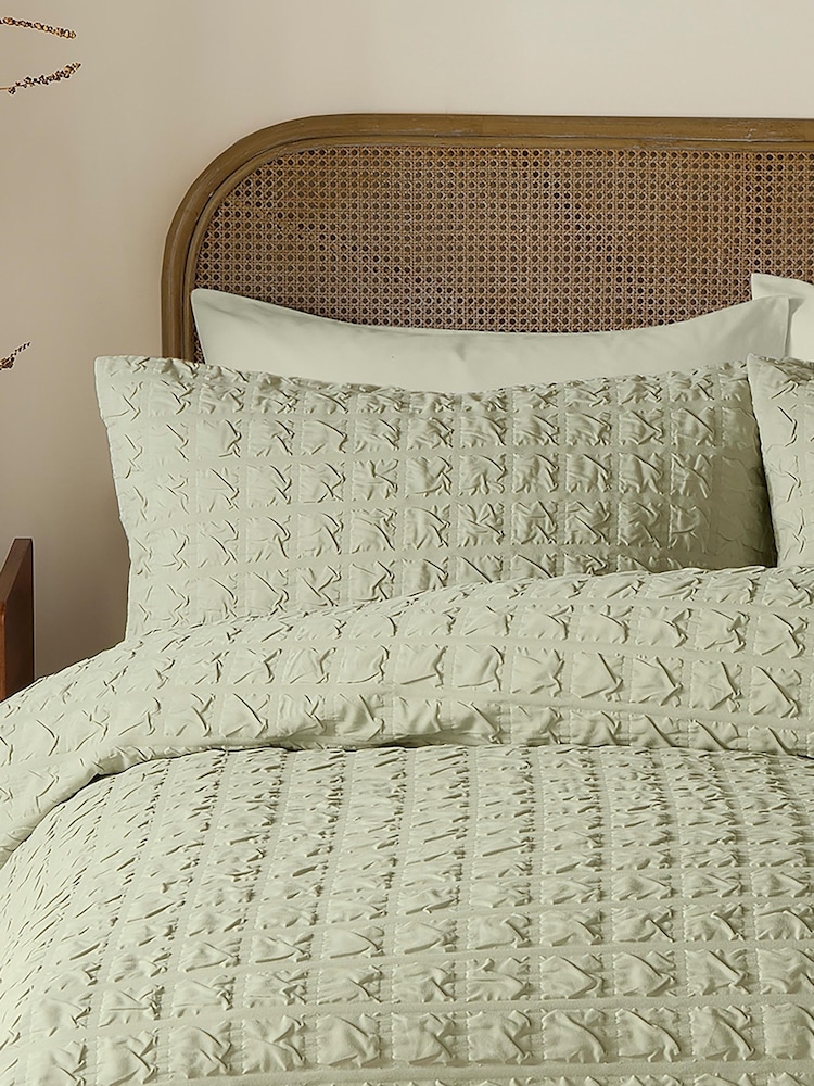 Serene Green Embossed Grid Duvet Cover & Pillowcase Set - Image 2 of 3