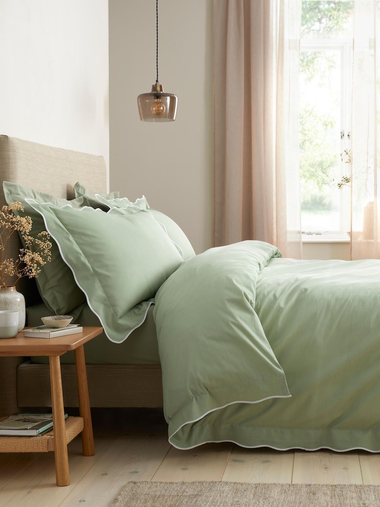 Appletree Green Scallop Edge 100% Cotton Duvet Cover Set - Image 1 of 3