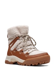 Clarks Cream Wlinedcomb Hike Up Boots - Image 3 of 7