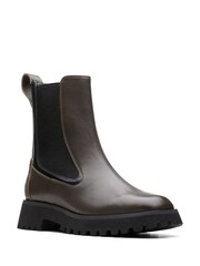 Clarks Brown Leather Stayso Rise Boots - Image 3 of 7