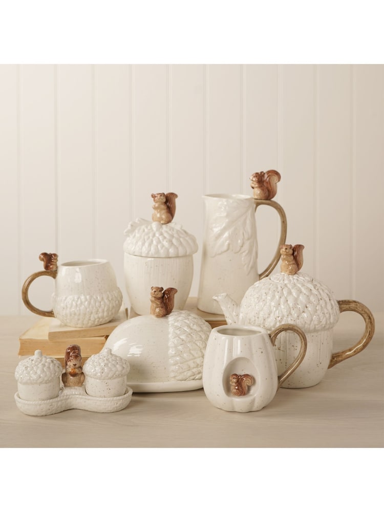 Country Living White Squirrel Salt & Pepper Set - Image 1 of 6