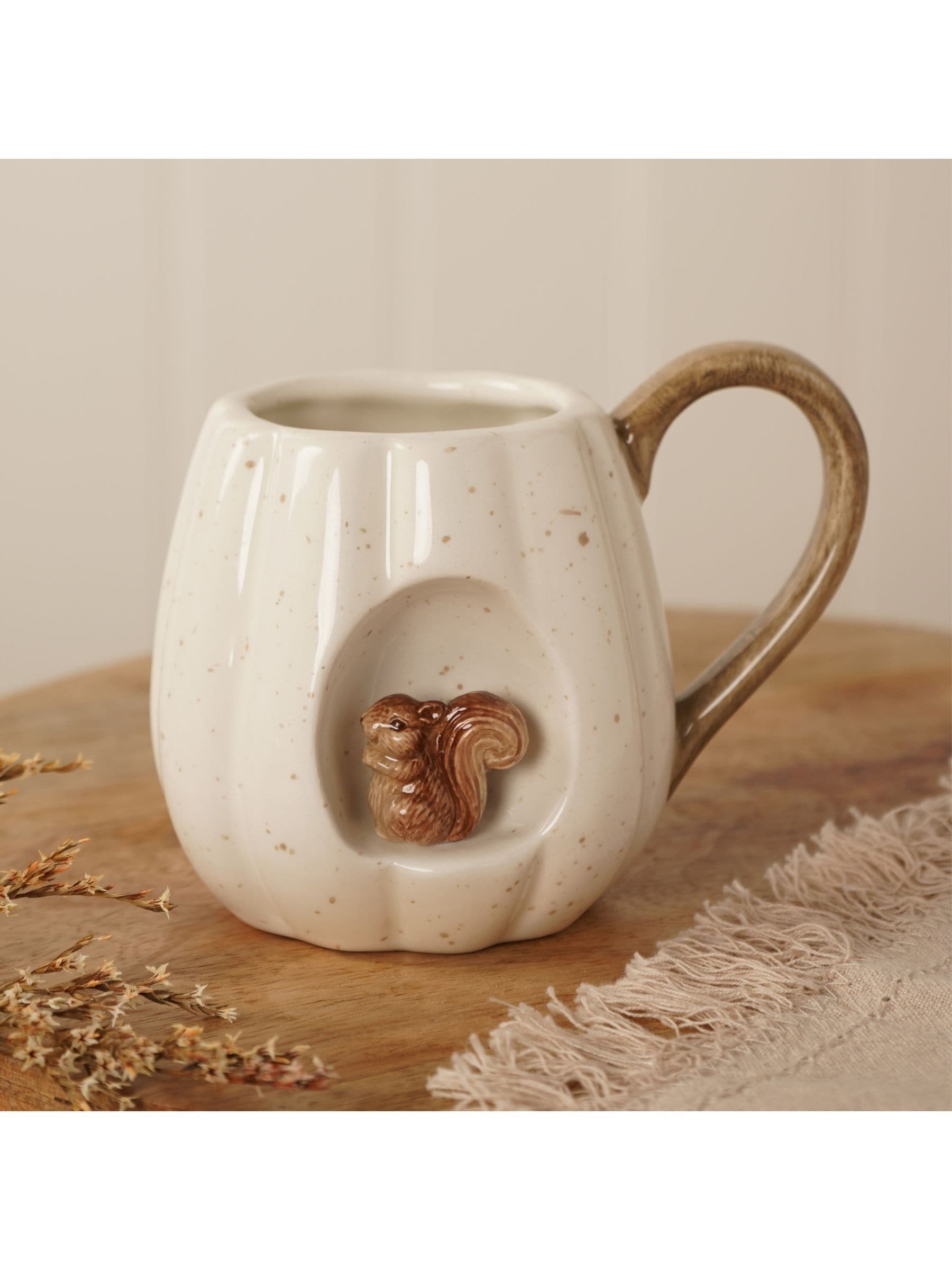 Country Living Unisex White Squirrel Insert Mug