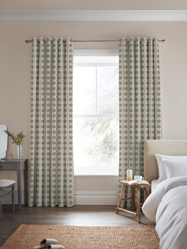 Laura Ashley Natural Hartley Check Made To Measure Curtains - Image 2 of 10 Laura Ashley Natural Hartley Check Made To Measure Curtains - Image 2 of 10
