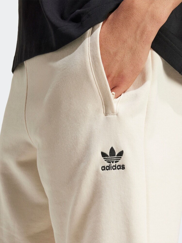 adidas Orignal White Essentials Trefoil 100% Cotton Shorts - Image 3 of 5