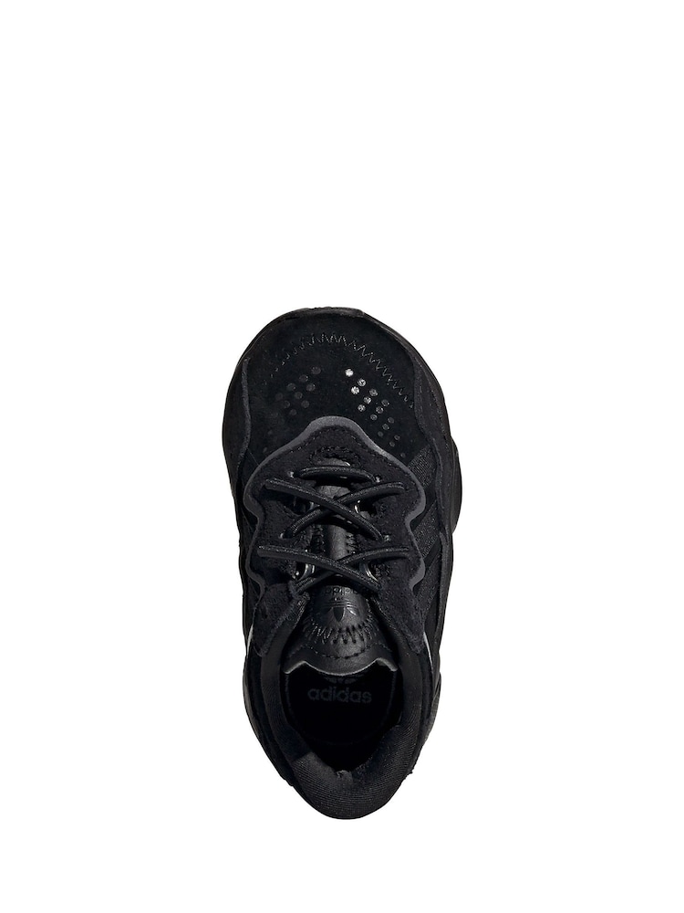 adidas Originals Black Ozweego Trainers - Image 6 of 10