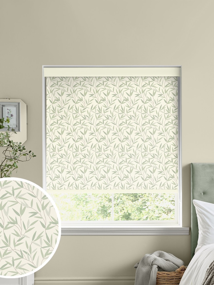 Laura Ashley Green Hedgerow Made To Measure Roller Blind - Image 1 of 5