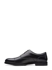 Clarks Jet Black Leather Craftdean Cap Shoes - Image 2 of 6