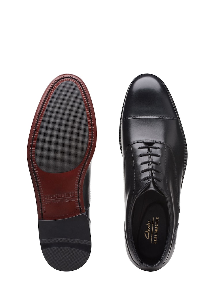 Clarks Jet Black Leather Craftdean Cap Shoes - Image 6 of 6