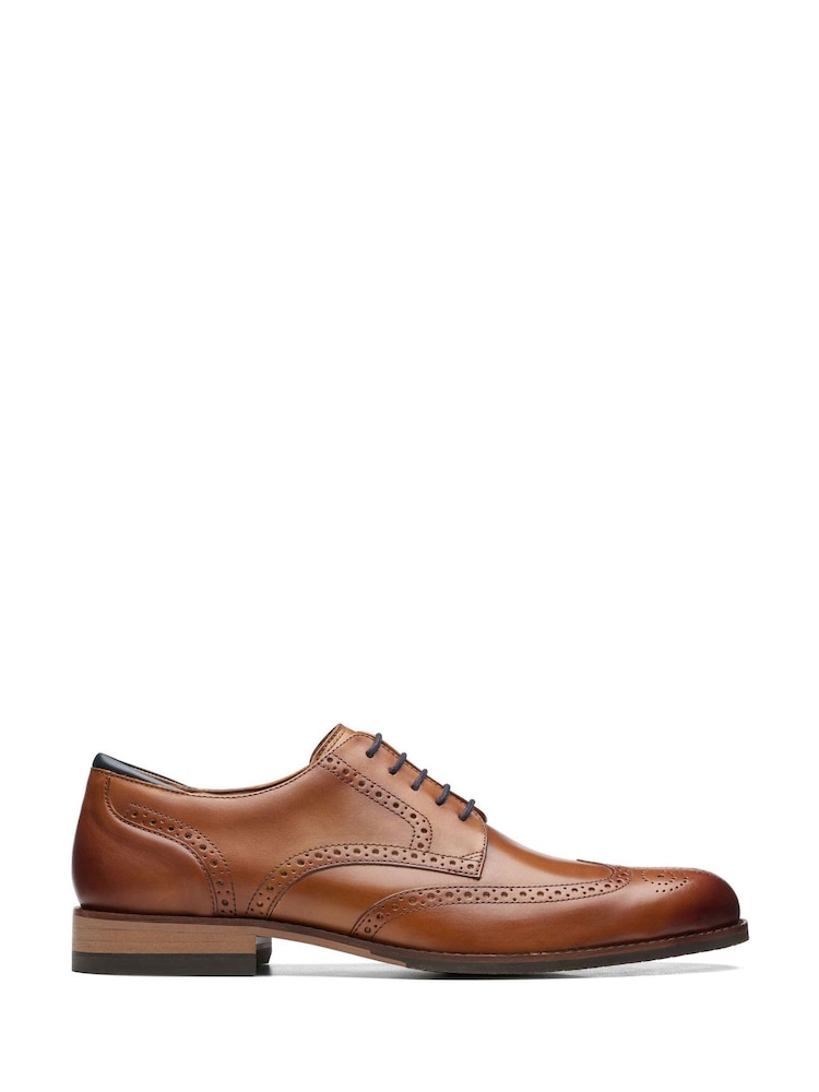 Clarks Natural Standard Fit (G) British Craft Arlo Lace Shoes - Image 1 of 7