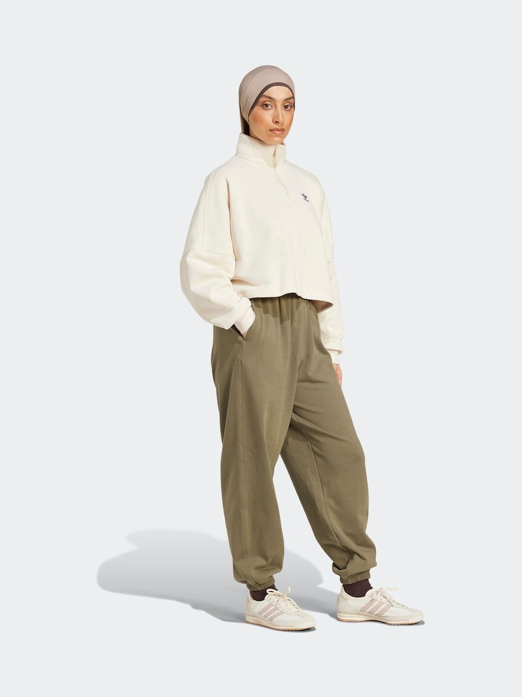 adidas Originals White Essential 100% Cotton Sweatshirt - Image 4 of 7