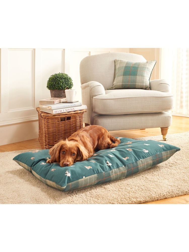Laura Ashley Green Medium Park Dogs 100% Cotton Duvet Cover - Image 1 of 3