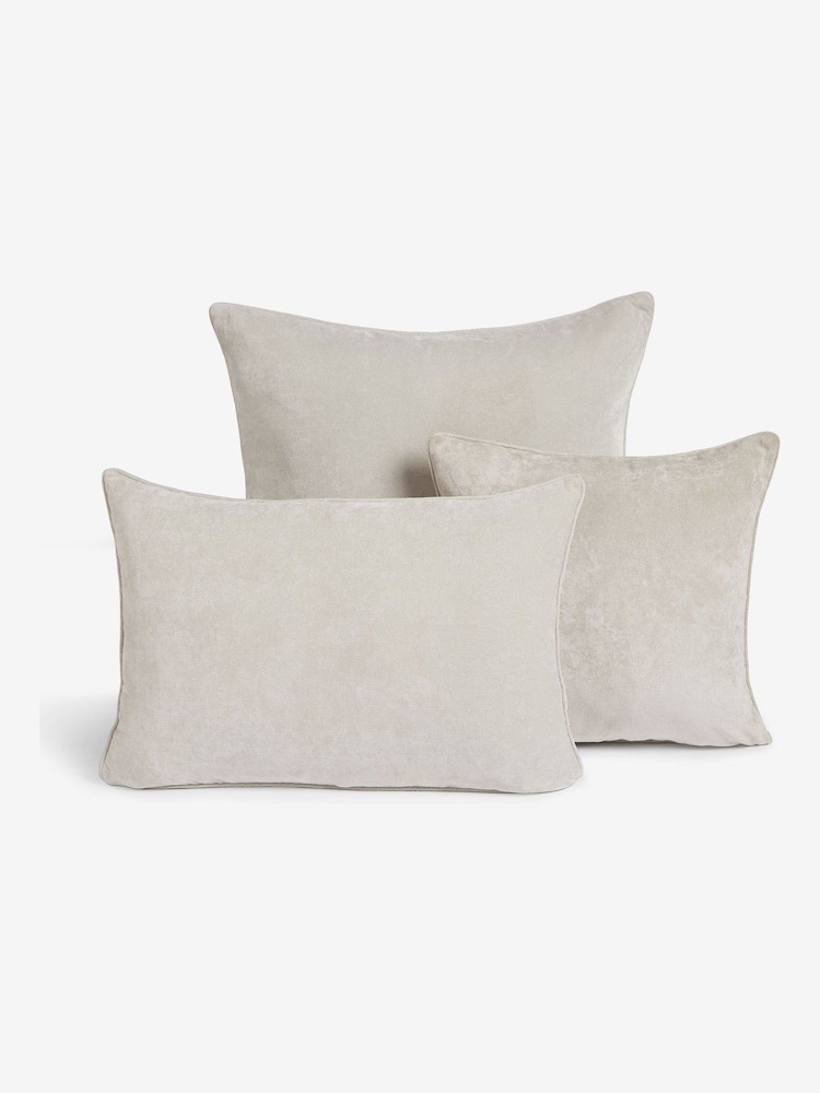 Stone 40 x 59cm Soft Velour Cushion - Image 2 of 5