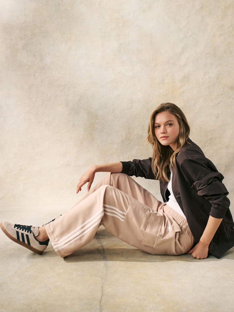 Коричневый - adidas Originals adidas Originals 3 Stripe Wide Leg Trousers - Изображение 2 из 7