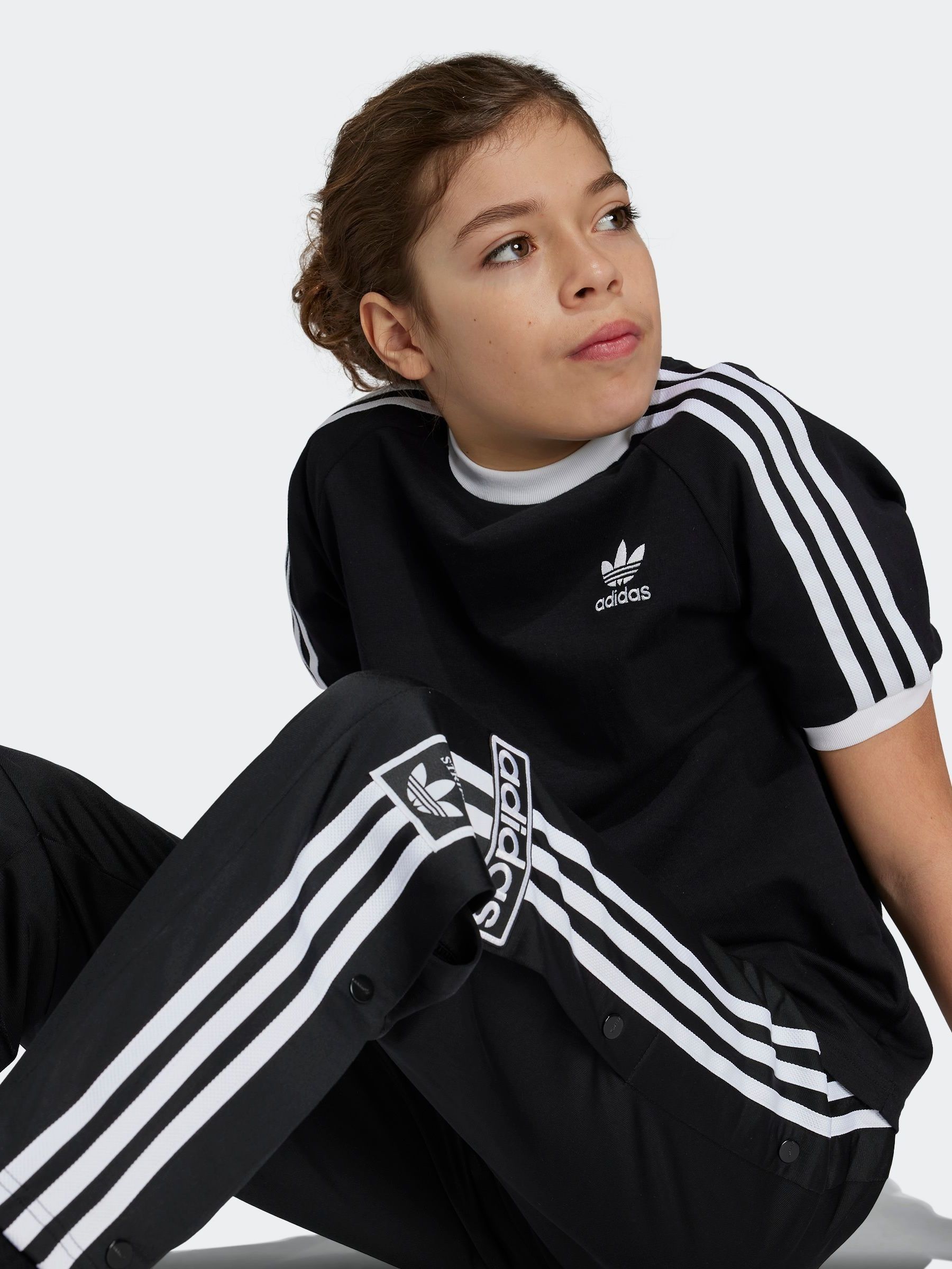 Adibreak girls store