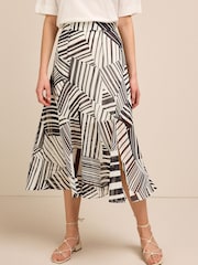 Black/White Geo - Image 3 of 7