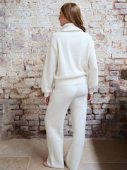 The Little Tailor Cream Charlie' Wool Rich Knitted Trousers - Image 4 of 4