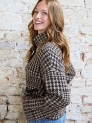The Little Tailor Brown Florence' Dog Tooth Design Knit Jacket - Image 4 of 6
