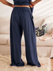 marine - Pantalon Laura Ashley Lounge en maille - Image 2 of 6